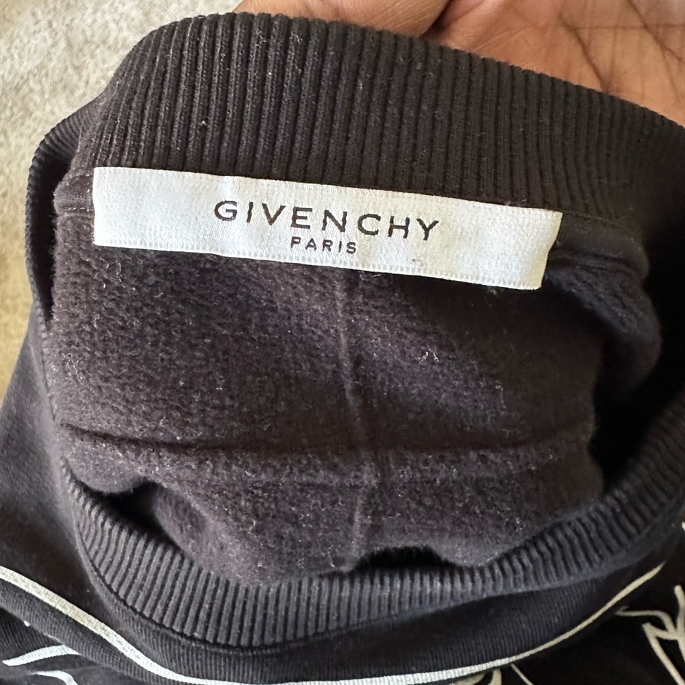 Givenchy Classic Rottweiler Sweatshirt - Picture 4 of 6